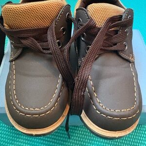 Beverly Hills Polo Club Brown Sneakers with Classic Design